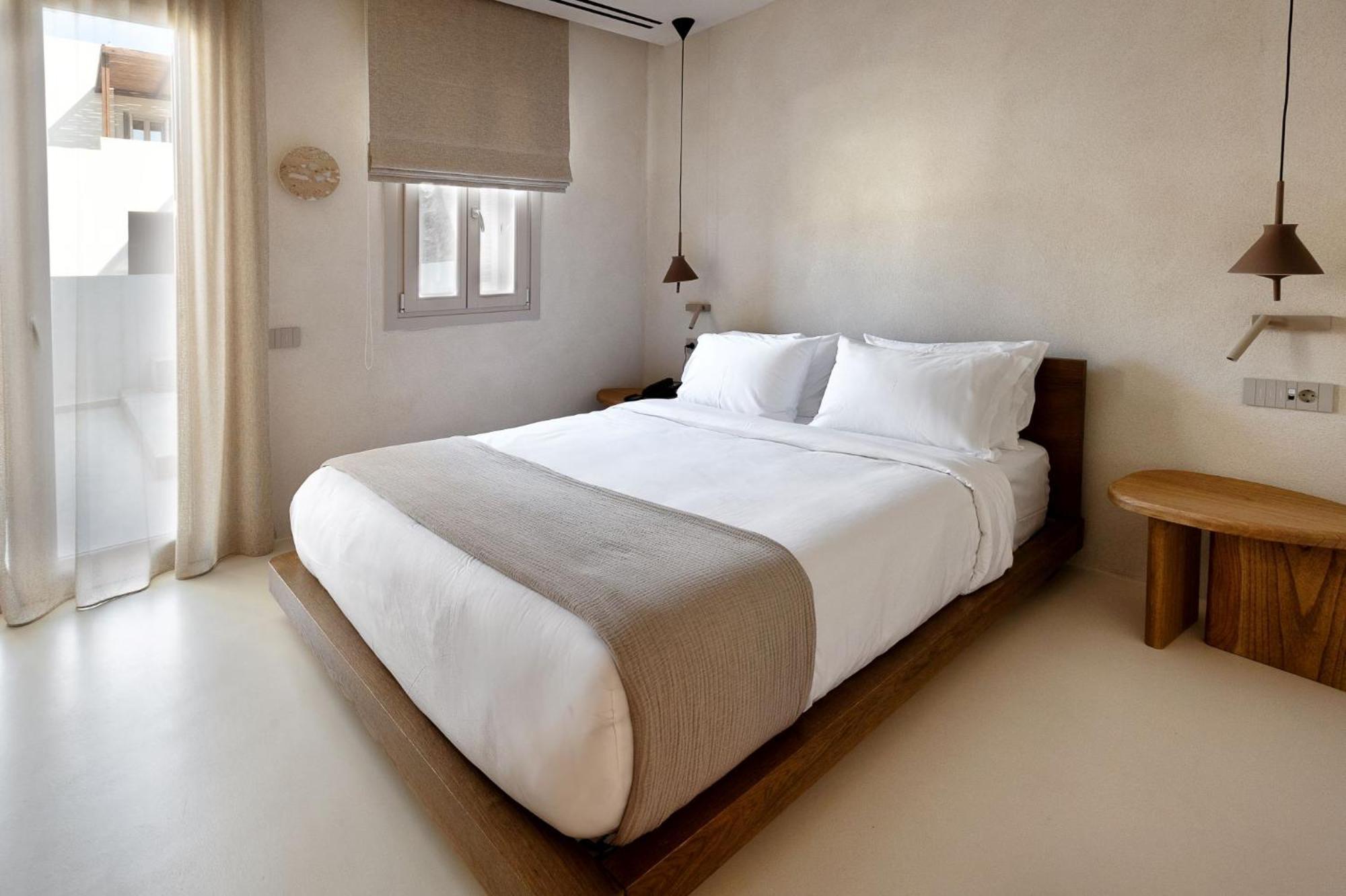 Yfes Hotel Китнос Екстериор снимка