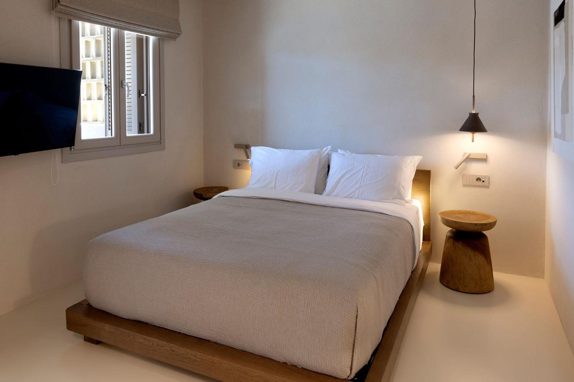 Yfes Hotel Китнос Екстериор снимка